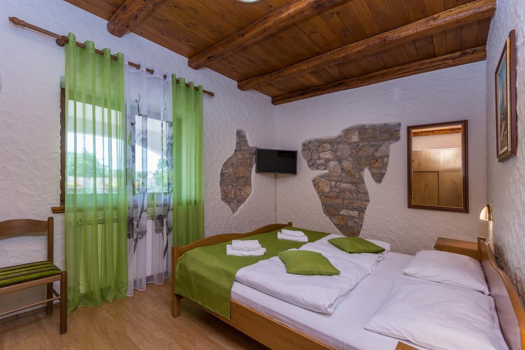 Bed & Breakfast Daniela Veleniki Екстериор снимка